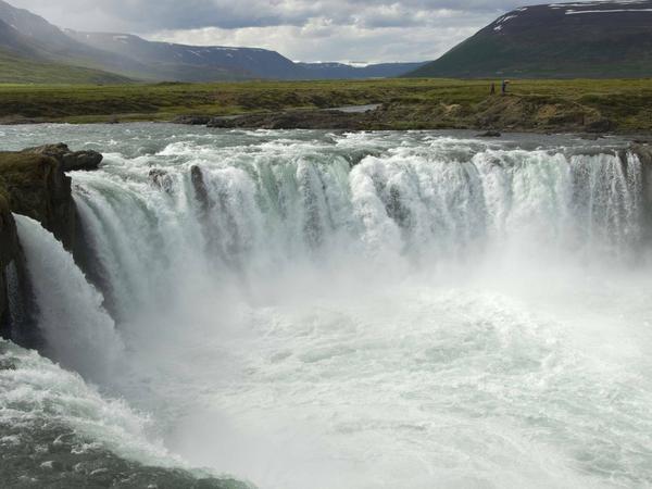 Der Götterwasserfall auf Island