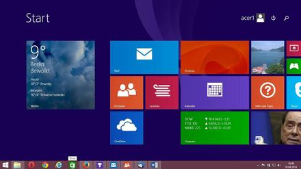 Nach dem Update von Windows 8.1 steht die Taskleiste auch in der Kachelansicht zur Verfügung. Das Update ist beinahe 900 Megabyte groß.