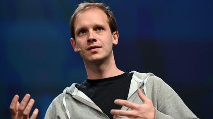 Pirate-Bay-Mitgründer Peter Sunde spricht auf der re:publica 15 über das gescheiterte Messengerprojekt Hemlis.