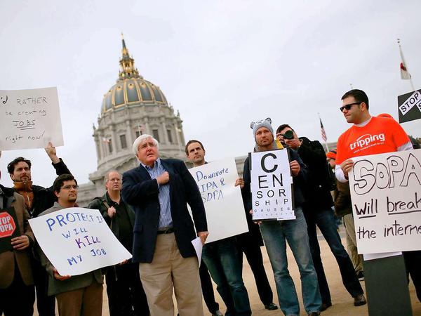 Das Anti-Piraterie-Gesetz SOPA stieß auf heftigen Protest. Jetzt soll nachgebessert werden.