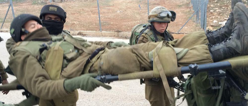 Immer abwehrbereit. Die israelische Armee übt an der Grenze zum Libanon. 