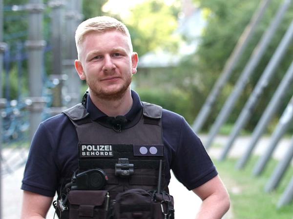 Polizist Marcel Rotzsch erzählt vom "besorgten Bürger, der sich Sorgen macht".