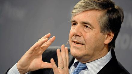Der ehemalige Deutsche Bank-Chef Josef Ackermann diskutierte bei Günther Jauch mit Daniel Cohn-Bendit.