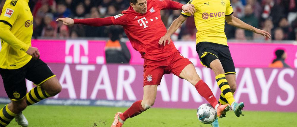 Die Online-Nutzer von Sky bekamen von der ersten Halbzeit beim Topspiel zwischen Bayern München gegen Borussia Dortmund nicht viel mit.
