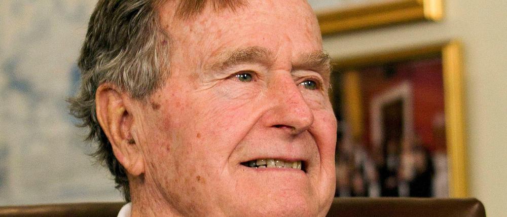 Der ehemalige US-Präsident George Bush sen. war am 23. Dezember in ein Houstoner Krankenhaus eingeliefert worden. Inzwischen geht es ihm schon wieder besser. 