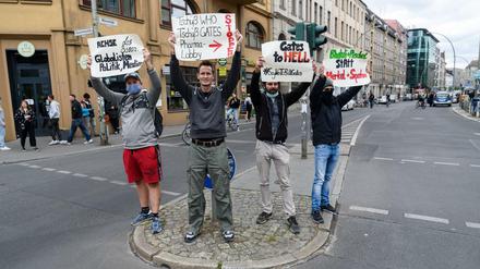 Medienkritik bei den sogenannten Hygiene-Demo in Berlin. 