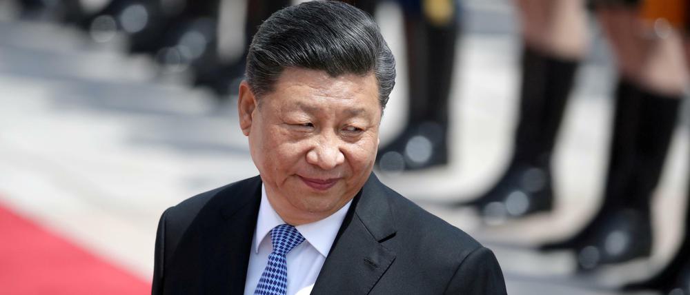 Chinas Präsident Xi Jinping verbietet queeren Menschen, im Fernsehen aufzutreten.