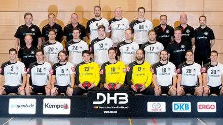 Spielt gut, sieht gut aus - nur nicht im Fernsehen: Die deutsche Handballnationalmannschaft.