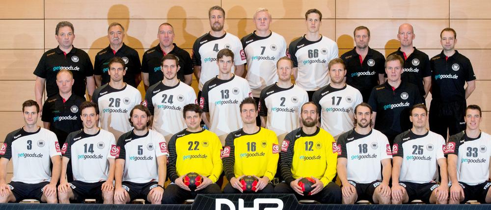 Spielt gut, sieht gut aus - nur nicht im Fernsehen: Die deutsche Handballnationalmannschaft.