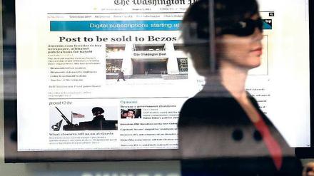 In eigener Sache berichtete die „Washington Post“ vor einem Jahr über den bevorstehenden Verkauf an Jeff Bezos. Der Amazon-Gründer pumpte frisches Geld in die US-Hauptstadtzeitung und schuf damit 50 neue Stellen. Foto: AFP