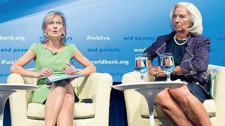 Ex-IWF trifft IWF. Zanny Minton Beddoes (links) diskutiert mit Währungsfonds-Chefin Christine Lagarde.