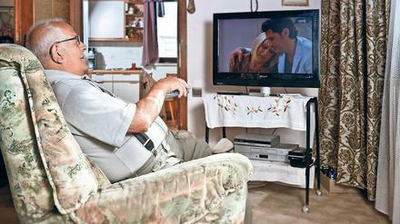 TV-Rekordler. Senioren sehen 312 Minuten pro Tag fern.
