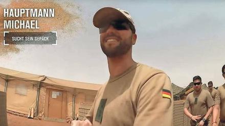 Koffer gesucht: Das Lagerleben wird von alltäglichen Sorgen bestimmt. Die YouTube-Serie „Mali“ will den Bundeswehreinsatz authentisch zeigen. 