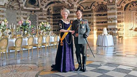 Leicht verdauliches Geschichtsfernsehen: Sunnyi Melles als Kaiserin Auguste Viktoria und Sylvester Groth als Kaiser Wilhelm II. in opulenter Kulisse. 