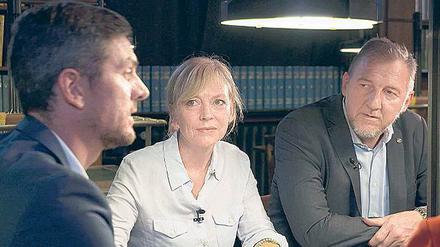 Neues Gerichts-TV. Nicht einfach nur „Skandal“ brüllen – Ingo Zamperoni befragt die Schöffen Ingrid Steffens und Uwe Blohm. 