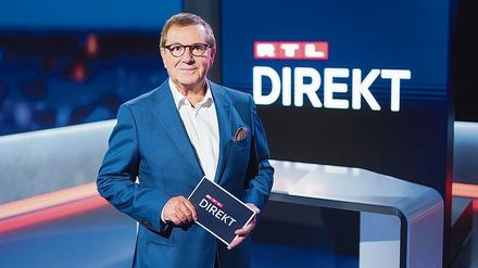 Die Krawatte bleibt ab. In seiner letzten „Tagesschau“-Sendung zog Jan Hofer seinen Schlips aus – bei „RTL Direkt“ zieht er ihn nicht wieder an. Foto: 