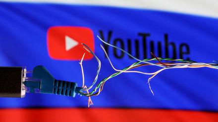 Youtube greift ein, löscht Videos, die den Ukraine-Krieg leugnen.