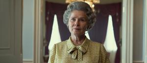 Imelda Staunton spielt Queen Elizabeth II.