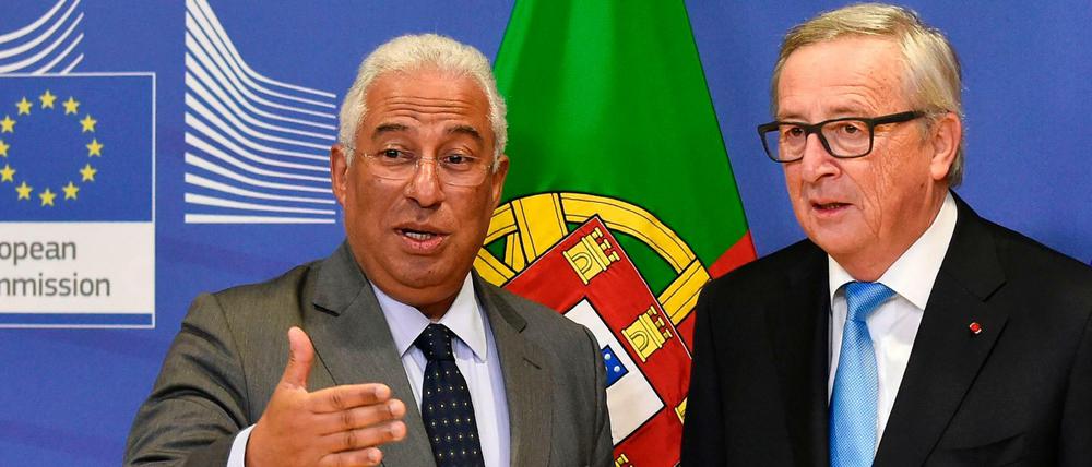 Erfolgreich aus der Finanzkrise: Der portugiesische Premierminister Antonio Costa (li.) bei der EU-Kommission.