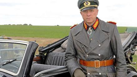 Ulrich Tukur als Wüstenfuchs Rommel: Die bad guys werden von grundsympathischen Schauspielern dargestellt.