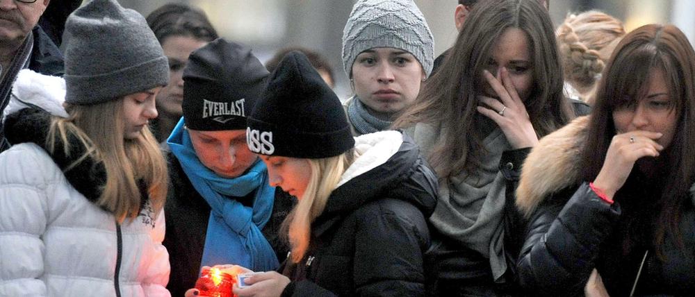 Die Menschen in St. Petersburg trauern um die Opfer des Absturzes auf dem Sinai.