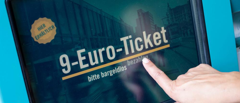 Das 9-Euro-Ticket ist für viele Menschen eine günstige Möglichkeit, um die Region zu entdecken.