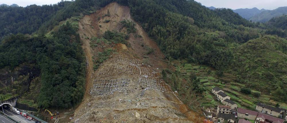 Der Erdrutsch in der chinesischen Stadt Lishui hat 33 Menschen das Leben gekostet. 
