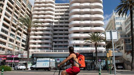 Mehr als 200 Menschen befinden sich derzeit im Quarantänehotel auf Mallorca.