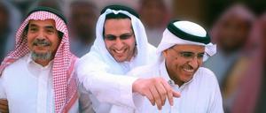 Die saudi-arabischen Preisträger Abdullah al-Hamid (l-r), Walid Abu al-Chair und Mohammed Fahad al-Kahtani (Saudi-Arabien). Das Foto wurde vermutlich vom Handoutgeber bearbeitet.