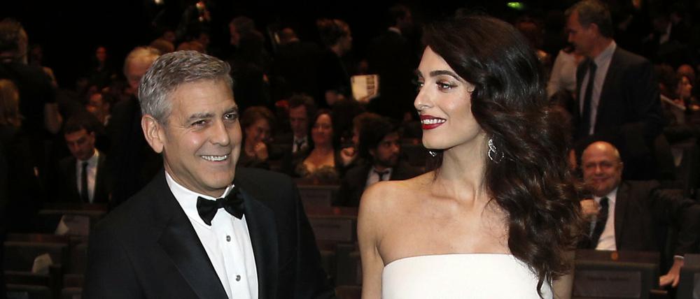 Amal und George Clooney - hier im Februar in Paris.