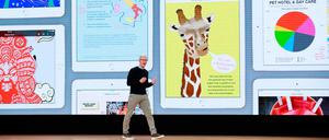 Apple-Chef Tim Cook stellt neue iPad-Funktionen für den Schulunterricht vor. 