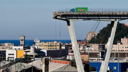 Im August 2018 war die Autobahnbrücke in Genua eingestürzt. Im Oktober 2021 müssen 59 Menschen vor Gericht erscheinen.