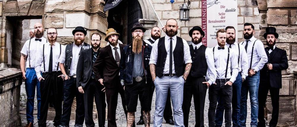 Keine Hipster: Der Bartclub "Bearded Villainst Germany" bei einem Treffen in Coburg.