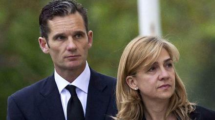 König Felipes Schwester Cristina und ihr Ehemann Undargarin sollen sechs Millionen Euro veruntreut haben.