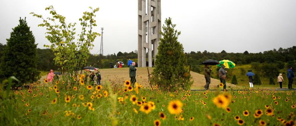 Fast 30 Meter hoch ragt der Turm mit den 40 Windspielen nahe der Absturzstelle in Shanksville, Pennsylvania.
