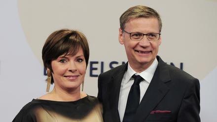 Moderator Günther Jauch und Ehefrau Thea kommen am 27.09.2012 zur Bertelsmann Party in Berlin.