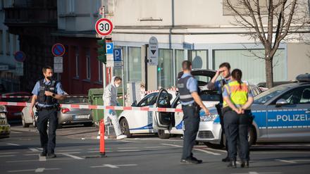 Bei einem Polizeieinsatz in der Mainzer Innenstadt ist ein Mensch verletzt worden.