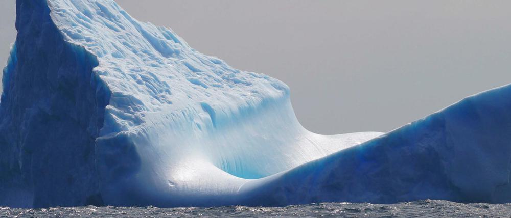Ein Eisberg im südlichen Ozean (Symbolbild)