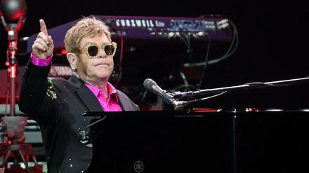 Der britische Musiker Elton John hat seinen Abschied von der Bühne verkündet. 