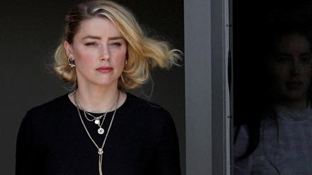 Amber Heard muss umgerechnet 14 Millionen Euro Schadenersatz an Johnny Depp zahlen.