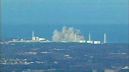 Explosion im beschädigten Atomkraftwerk in Fukushima. Erneut sammelt sich Wasserstoff.