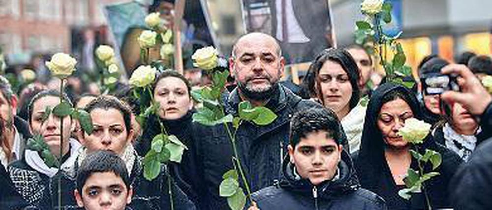 Tod in den Straßen. Angehörige demonstrierten am 11. Januar beim Begräbnis des 15-jährigen Ardiwan Samir. 