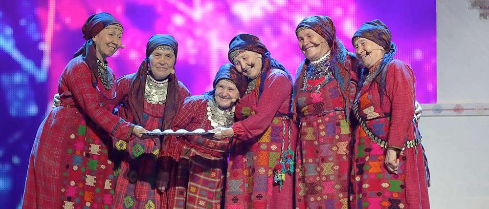  Die russische Frauengruppe Buranowskije Babuschki. 