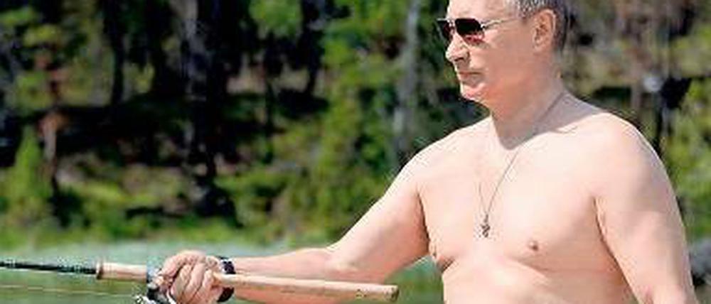 Wladimir Putin lässt sich gerne mit nacktem Oberkörper fotografieren.