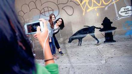 Für seine Graffiti ist Banksy berühmt. Doch in New York ist Street Art verboten. 