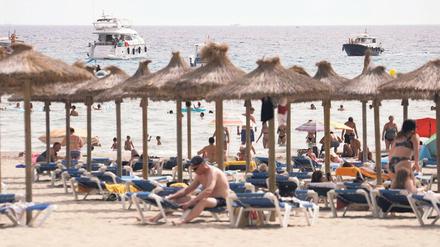  Ferien mit Hindernissen. Viele Urlauber wurden auf der Baleareninsel von der Nachricht überrascht, dass die Bundesregierung Spanien zum Hochinzidenzgebiet hochstuft. 