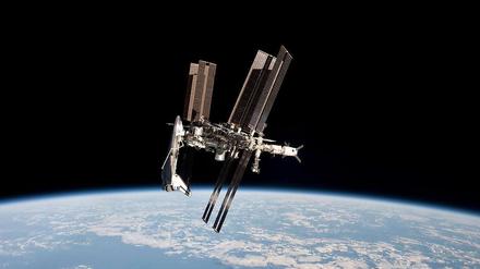 Die Internationale Raumstation ISS - im Juni 2011 hatte das Space Shuttle Endeavour angedockt