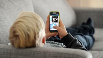 Auch für Kinder gehören Smartphones bereits zum Alltag.