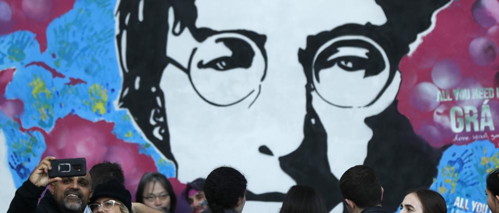 Mauer zum Gedenken an John Lennon in Prag (Archivbild)