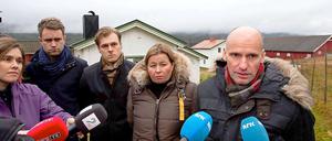 Geir Lippestad und andere Anwälte aus Breiviks Verteidigerteam besuchen die Farm des Massenmörders.